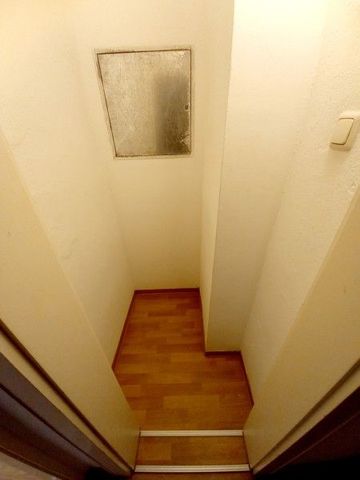 Striesen: 2-Zimmerwohnung mit Wannenbad! - Foto 3