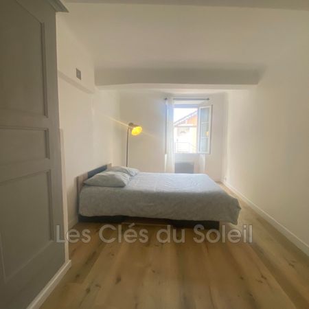 Location appartement 2 pièces 39 m² Cuers - Photo 3