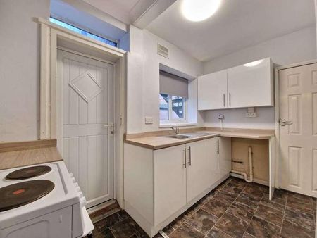 Grasmere Road, Blackpool, FY1 - Photo 5