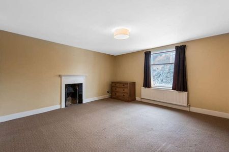 Moynes Court, Faringdon, SN7 - Photo 3