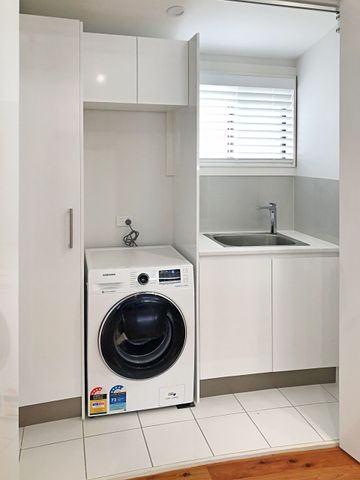 COMFORT, CONVENIENCE AND CHARM - Photo 2