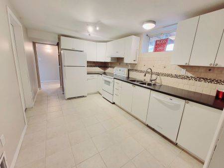For Lease - 62 Laidlaw Drive Unit# bsmt, Barrie, Ontario - Photo 5
