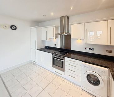 2 bedroom apartment to rent Telephone House, 70 High Street, Southa... - Photo 1