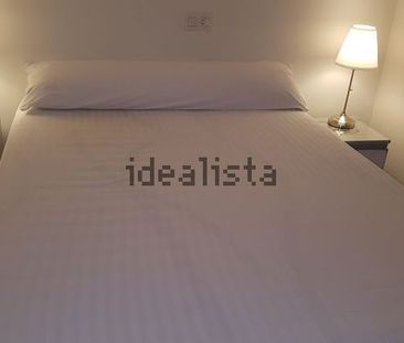 Alquiler de piso en Calle Blas de Otero - Photo 2