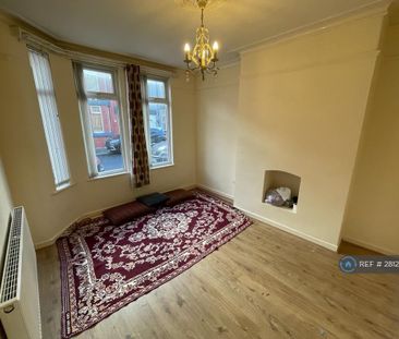 3 bedroom terraced house to rent - Photo 1