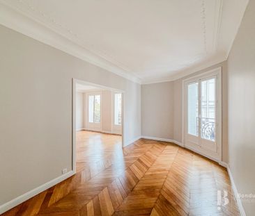 Tout savoir sur cet appartement dans le quartier Porte Dauphine, à ... - Photo 2