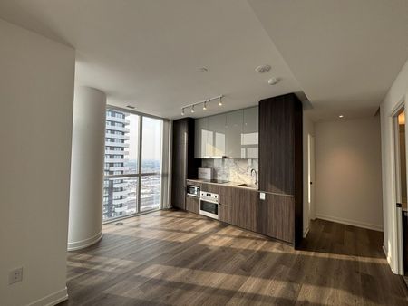 For Lease - 8 Interchange Way Unit# 6012, Vaughan, Ontario - Photo 4