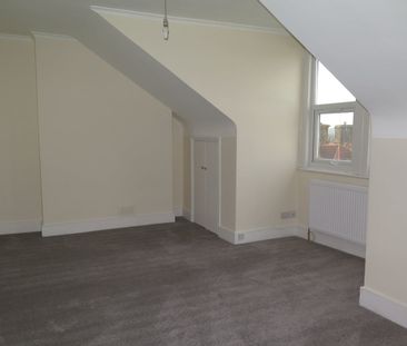 2 Bed Flat, Friern Barnet Road, N11 - Photo 4