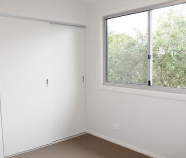 Bright and Breezy Taree West Flat - Photo 2