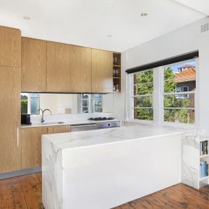 Designer Lifestyle Apartment On The Cusp Of Coogee - Photo 2