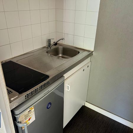 Location Appartement 1 pièce 21m² POITIERS 86000 - Photo 3