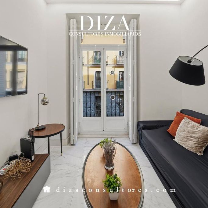 Luxury Apartment for rent in Madrid, Autonomous Region of Madrid - Photo 1