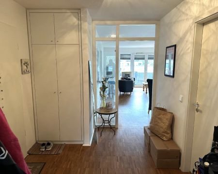 Düsseldorf-Ludenberg: Balkonwohnung am Waldrand mit 2 Bädern + TG-Platz! - Photo 3