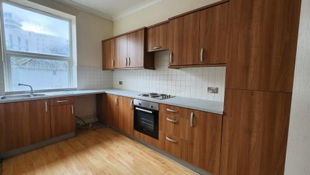1 bedroom flat to rent - Photo 4