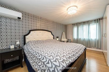 For Lease - 376 Kelly Crescent Unit# Main, Newmarket, Ontario - Photo 2