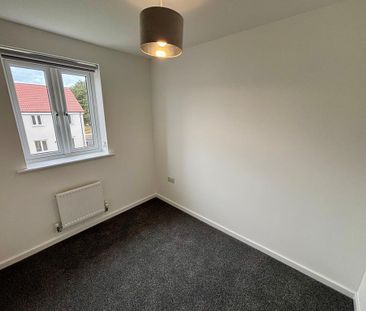 4 bedroom detached house to rent - Photo 6