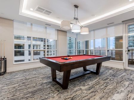 36 Elm Drive W #3206 - Photo 3