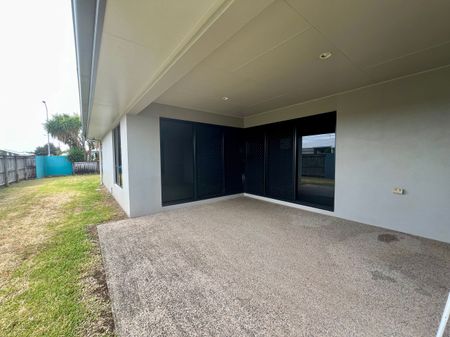 2 Trasero Lane, Beaconsfield - Photo 4