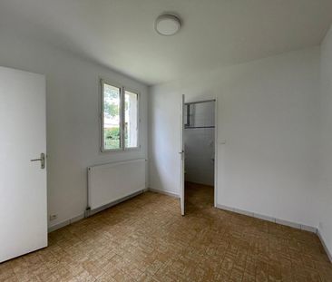 Location Appartement 4 pièces 96m² AUBENAS 07200 - Photo 4