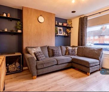 2 bedroom semi-detached house to rent - Photo 6
