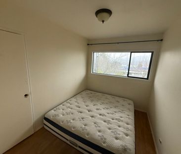 Upper Home in Burnaby - Photo 3