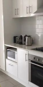 8B Kestrel Street, Dakabin QLD 4503 - Duplex For Rent - $520 | Domain - Photo 3