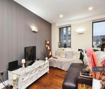 1 bedroom flat to rent - Photo 6