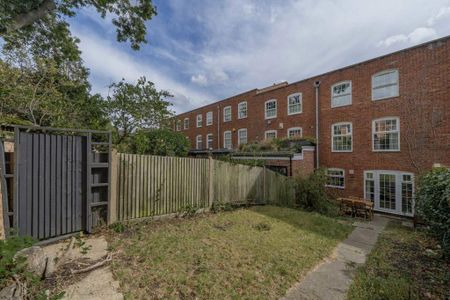 4 bedroom house to rent - Photo 2