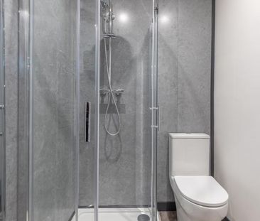 1 bedroom in a house share to rent - Photo 5