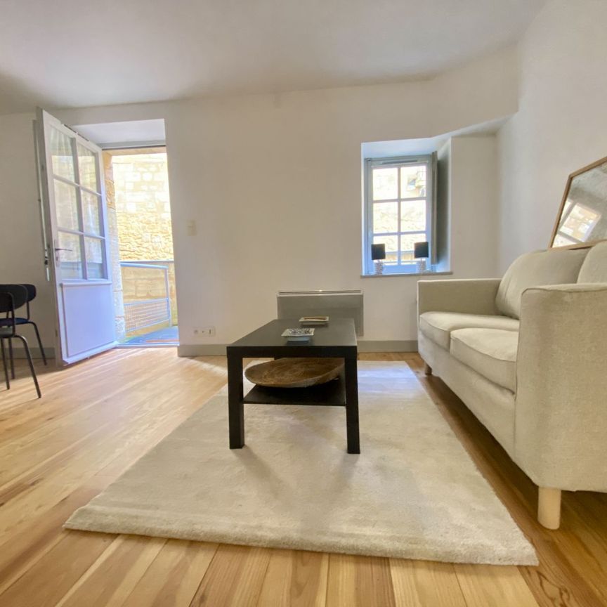 BORDEAUX - QUAI DES SALINIÈRES - APPARTEMENT MEUBLÉ - Photo 1