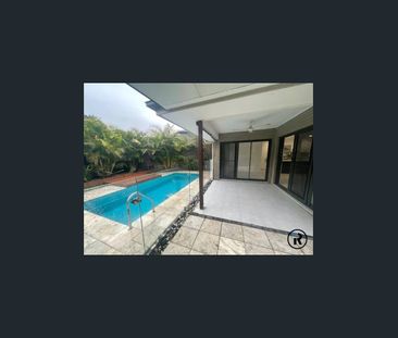 🏡 29 Wollombi Avenue, Ormeau Hills - Family Home with Pool & Reserv... - Photo 3