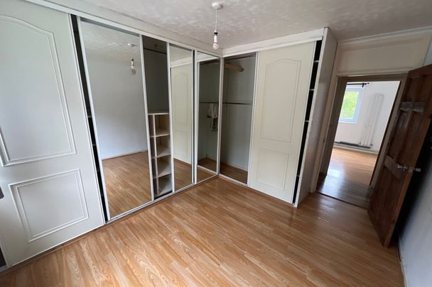 Morley Grove - Photo 1