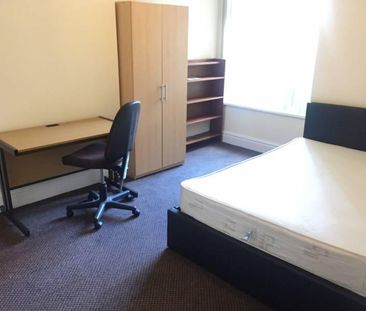 4 bedroom house share to rent - Photo 2