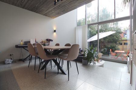 Energiezuinige nieuwbouwwoning te Sint-Amandsberg - Photo 5