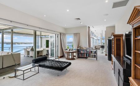 City Centre, 64/143 Quay Street - Photo 2