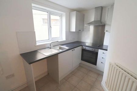 Mount Road, Hinckley, Leicestershire, LE10 - Photo 3