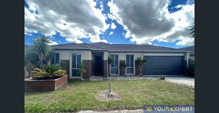 Generous 4-Bedroom Home Perfect for Families - Photo 5