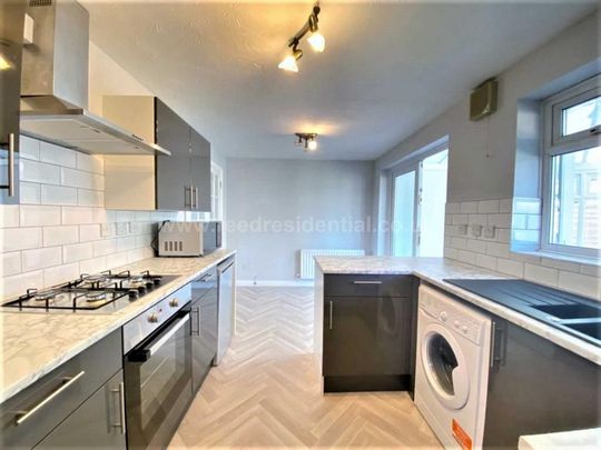 3 bedroom house to rent - Photo 1