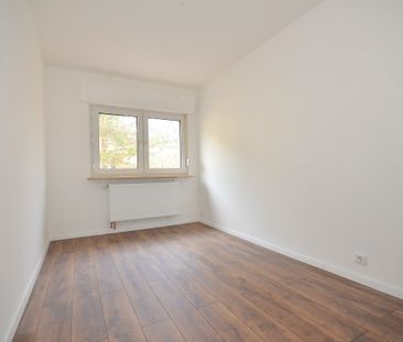 Charmante 3-Zimmer-Wohnung mit Tageslichtbad - Photo 2