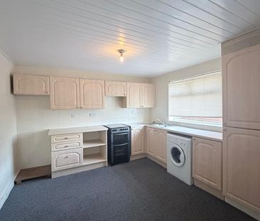 Windsor Place, Durham, Shotton Colliery - Photo 6