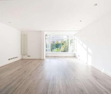 Woodsford Square, Holland, W14 - Photo 3