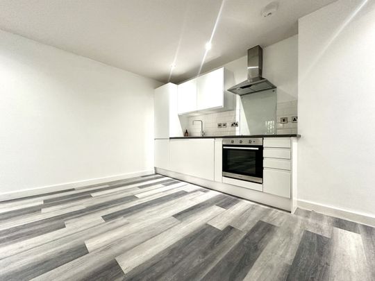 1 bedroom apartment to rent - Photo 1