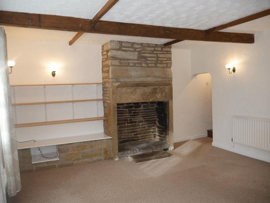 2 bedroom terraced house to rent - Photo 1