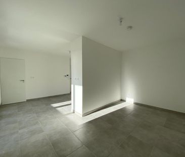 Près d'Arènes - T2 - 34.00 M² - Photo 2