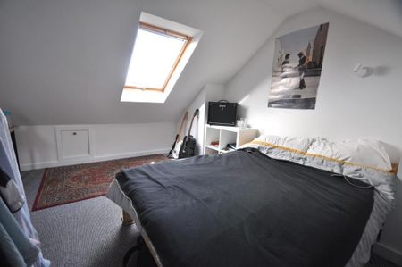 1 bedroom in a house share to rent - Photo 5