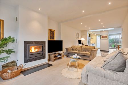 Charmante bemeubelde woning op toplocatie in Lanaken - Photo 3