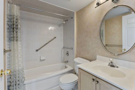 For Lease - 8 Covington Road Unit# 604, Toronto, Ontario - Photo 2