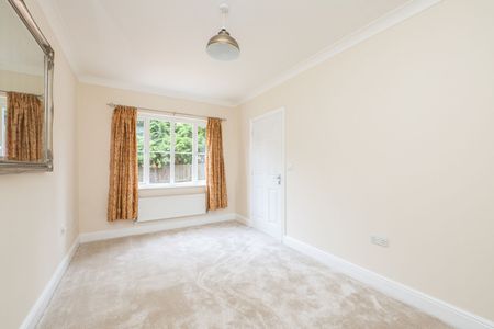 Riverside Close, Wallington, SM6 - Photo 4