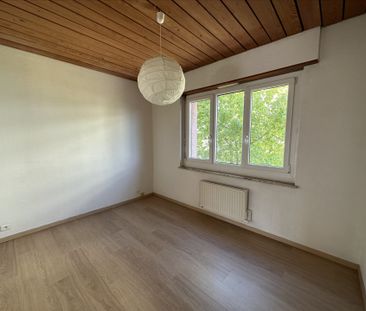 Location Appartement 3 pièces 69m² - Photo 5