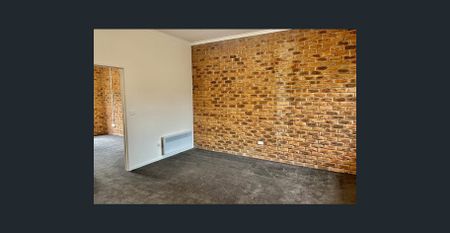 Available from the 5th of Dec - Photo 4